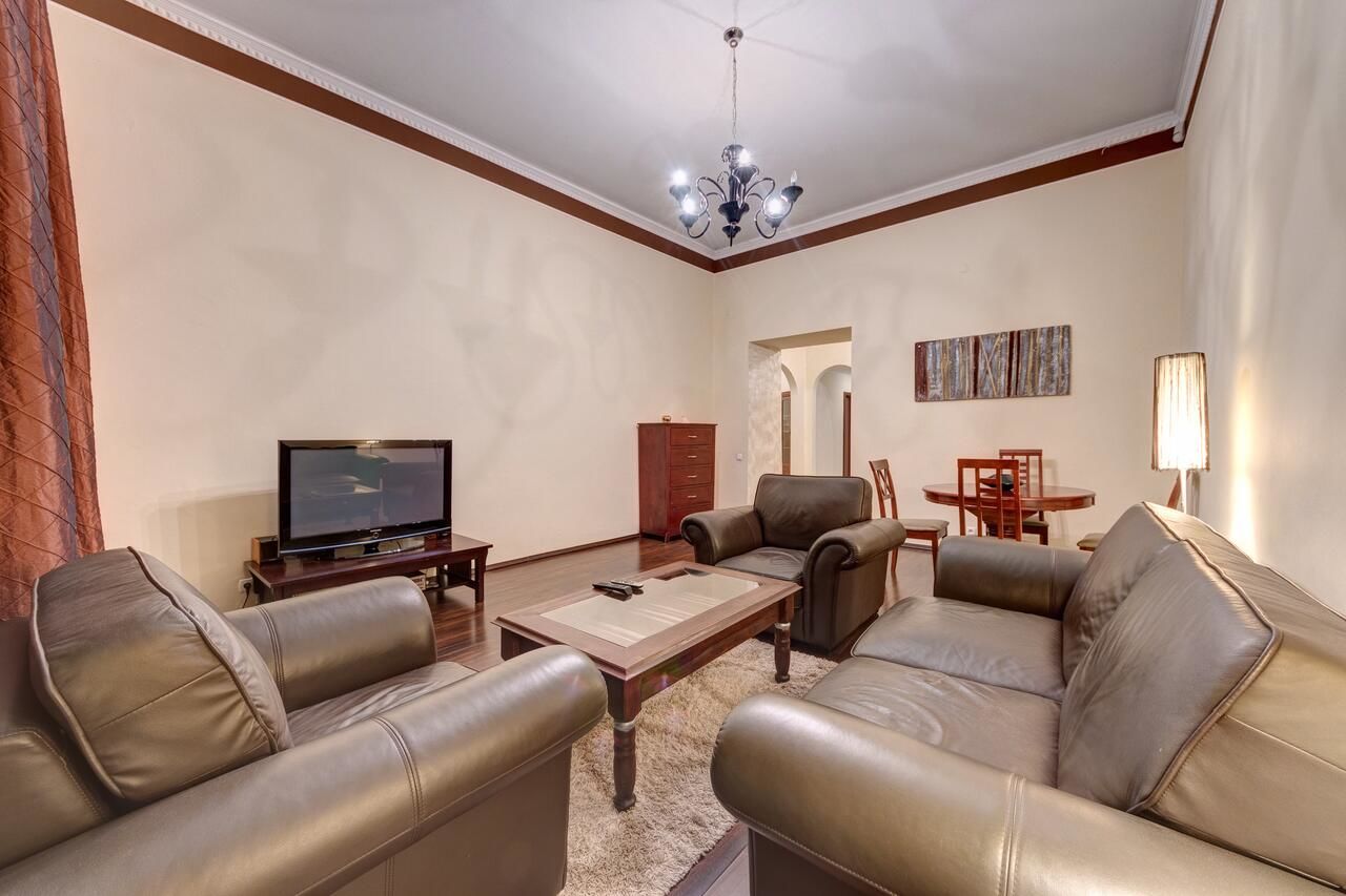 Апартаменты Four bedroom apartment near the NSC Olympic Киев-17