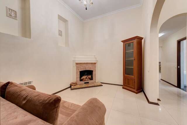 Апартаменты Four bedroom apartment near the NSC Olympic Киев-10